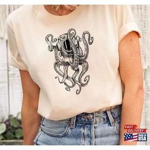 Octopus Scuba Diver Helmet Tshirt